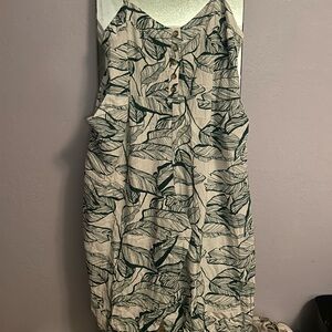Leaf Print Sleeveless Dress